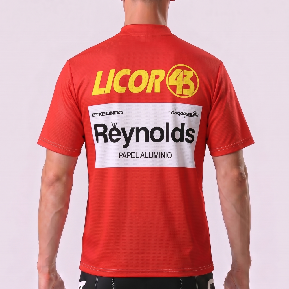 1981 Reynolds Licor T-Shirt