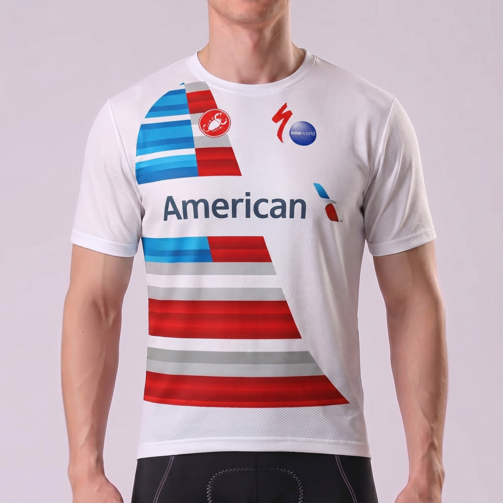 AMERICAN T-Shirt